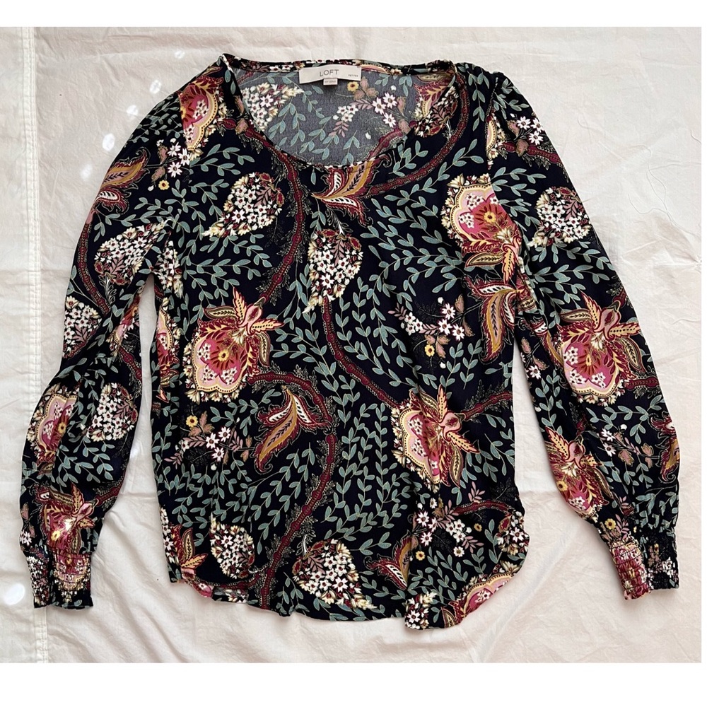 LOFT Blouse with elastic cuffs